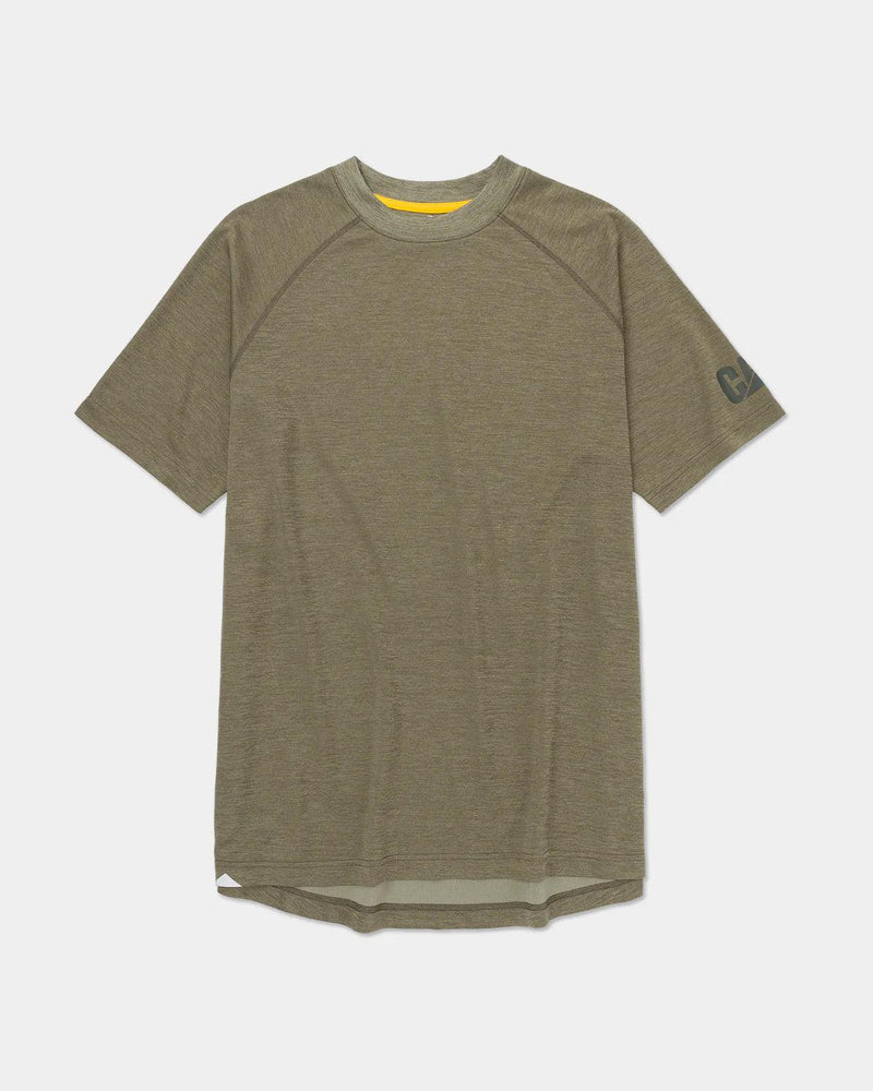 CAMISETA MASCULINA LEVE COM RESFRIAMENTO