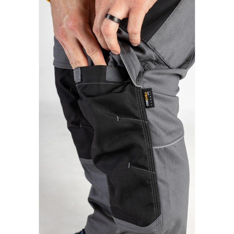 Calça com Bolsos Stretch Cinza