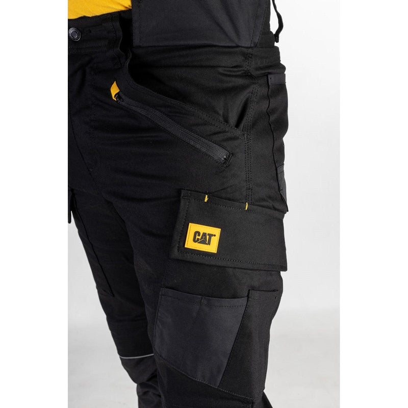 Calça com Bolsos Stretch Preta